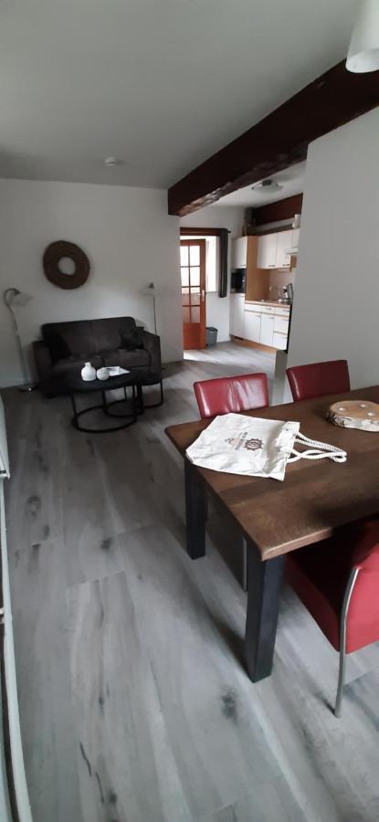 Aan De Watermolen Vakantiewoningen Wijlre Bagian luar foto